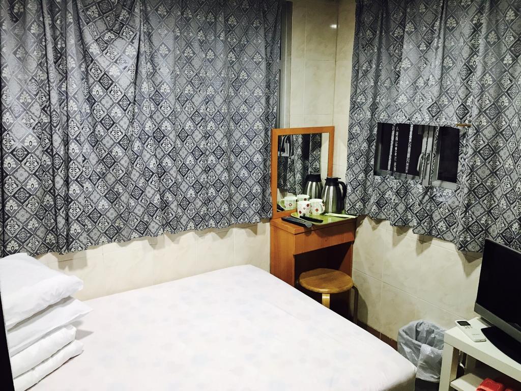 Chi Shing Hostel Гонконг Екстер'єр фото