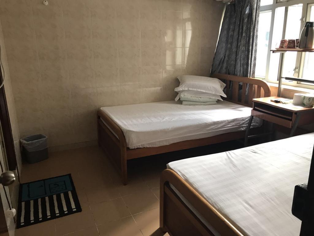 Chi Shing Hostel Гонконг Екстер'єр фото