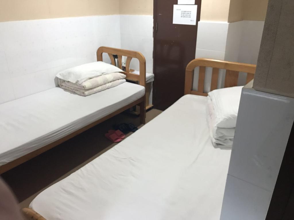 Chi Shing Hostel Гонконг Екстер'єр фото