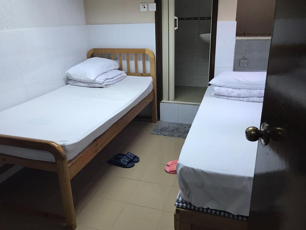 Chi Shing Hostel Гонконг Екстер'єр фото